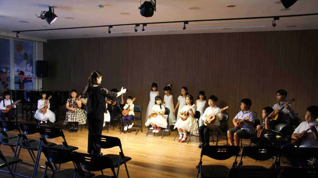 台中兒童課程推薦｜從一把吉他開始，讓孩子自信綻放的音樂旅程